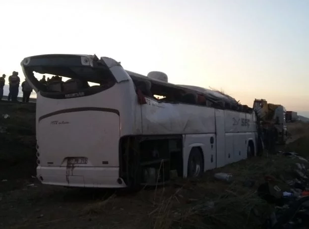  В Турции произошло кровавое ДТП с автобусом: шестеро погибли, 43 раненых