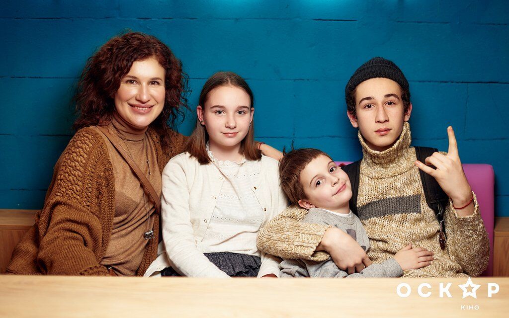 В Оскаре состоялась благотворительная премьера фильма "Путь домой"