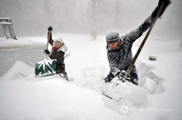 Очікується ускладнення: зі снігової пастки на Запоріжжі врятовані майже 700 осіб