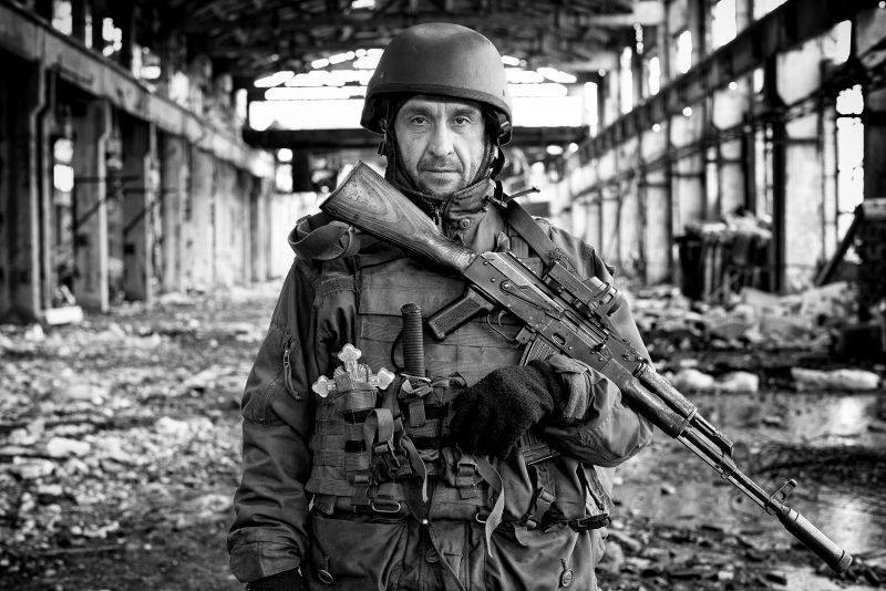 ''Последний взгляд'': фото погибшего бойца АТО поразило мир