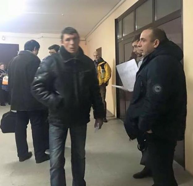 Буде сидіти: суд суворо покарав чоловіка, який осквернив прапор України