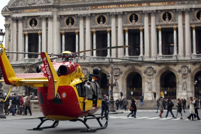 Взрыв в парижском кафе: появились противоречивые данные о жертвах