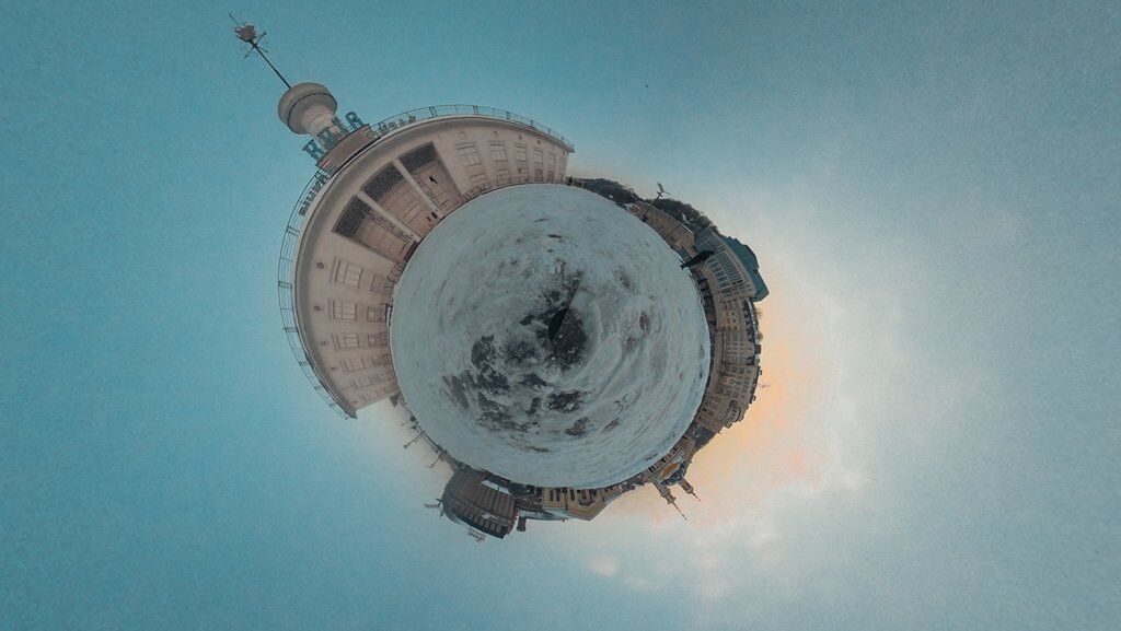 Как целая планета: в сети показали Киев с необычного ракурса