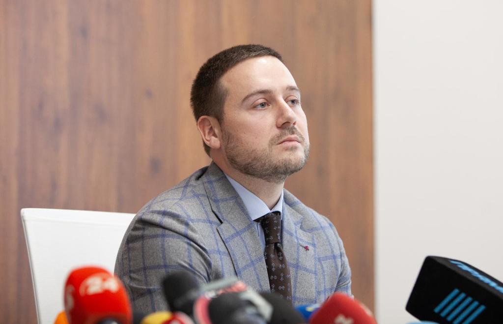 Доля кінотеатру "Київ": у КМДА пообіцяли захистити будівлю