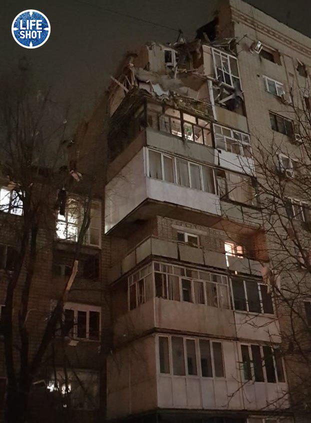  В России опять обвалилась многоэтажка: появились первые фото и видео
