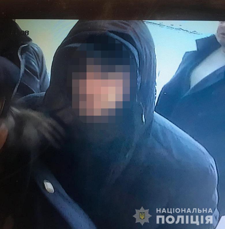 Стало відомо, хто напав на DZIDZIO у Києві: подробиці