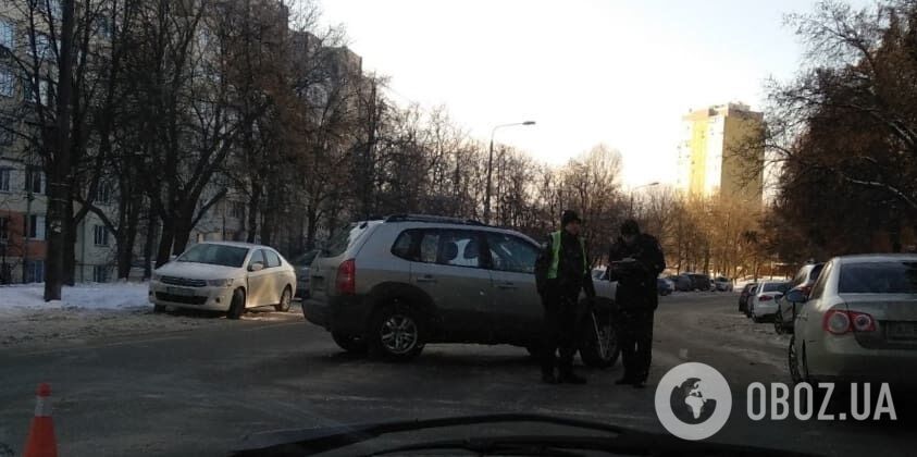 В Киеве произошел масштабный автобоулинг: первые фото ДТП