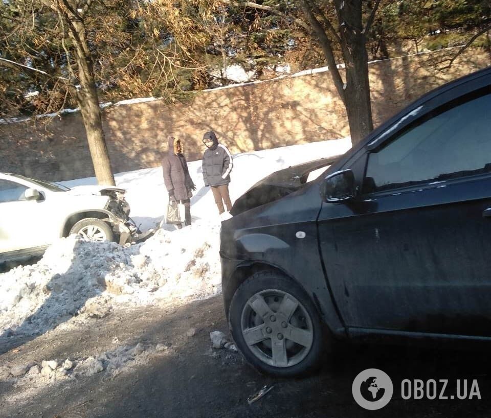 В Киеве произошел масштабный автобоулинг: первые фото ДТП