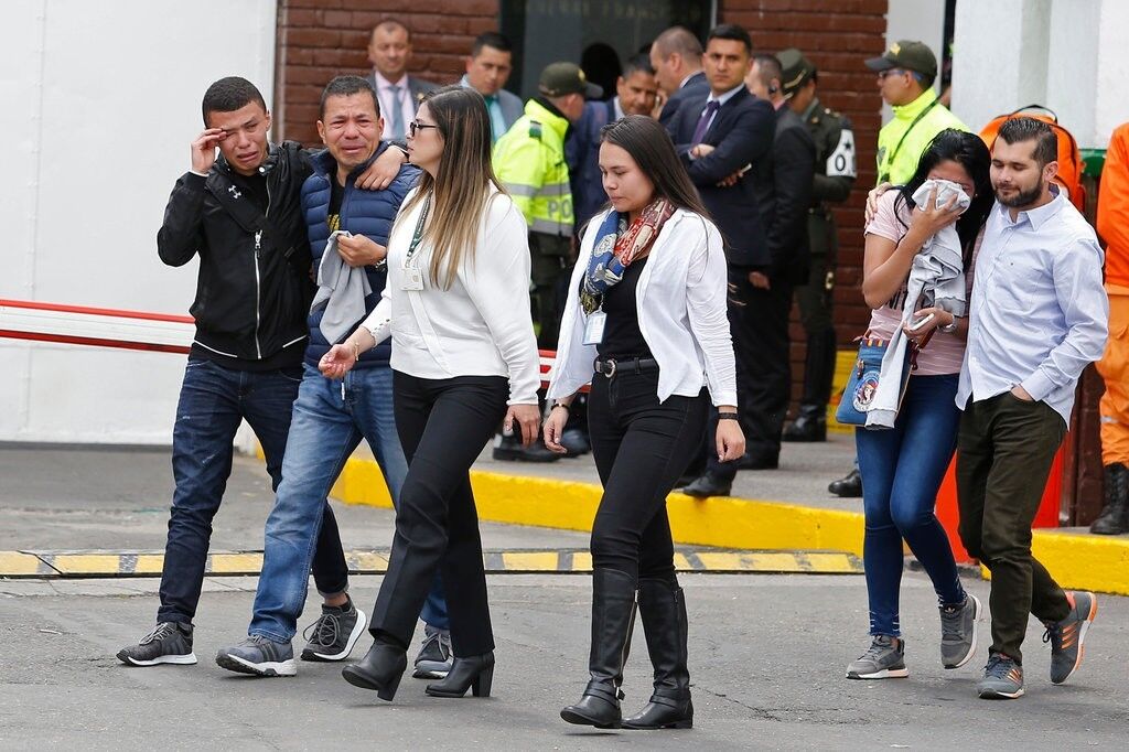 У Колумбії рвонуло біля поліцейської академії: 21 жертва, десятки поранених