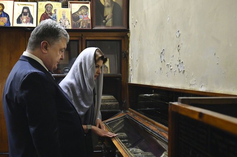 Церковный визит Порошенко в Израиль получил неожиданный поворот