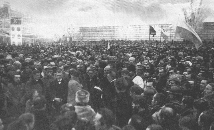 Урочисте проголошення Акта Злуки УНР і ЗУНР на Софійській площі у Києві. 22 січня 1919 року