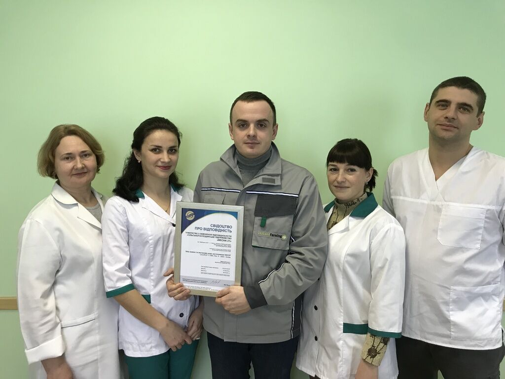 Корма для несушек от "Укрлендфарминг" получили международный сертификат