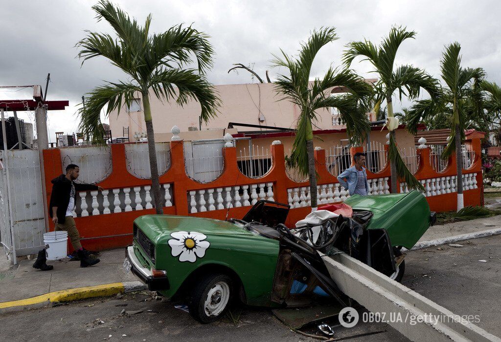 "Як у фільмах жахів": смертельний торнадо зруйнував столицю Куби. Фото й відео наслідків