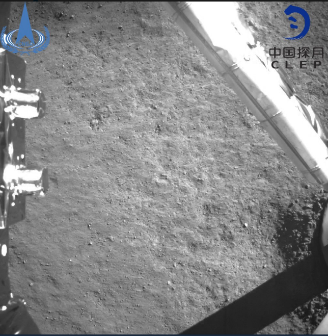 Китайцы совершили исторический прорыв в космосе: первые фото и видео Китайцы совершили исторический прорыв в космосе: первые фото и видео