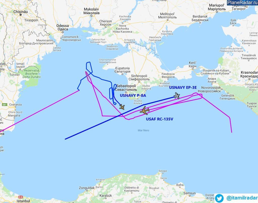 Літаки США провели розвідку на узбережжі Криму: спливли важливі деталі