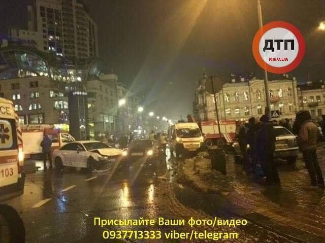 В центре Киева произошло страшное ДТП: есть погибшие, много раненых 