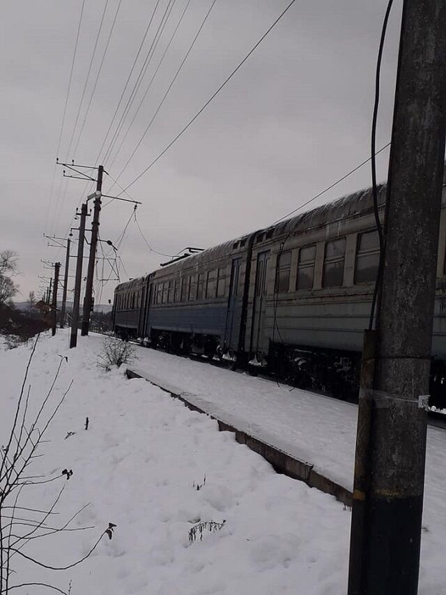 ''Начался армагеддон'': на Закарпатье произошло ЧП с поездом