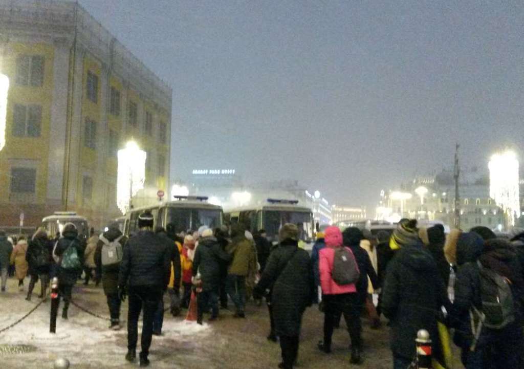 ''Люди паниковали, вызывали ''03'': в центре Москвы произошло масштабное ЧП