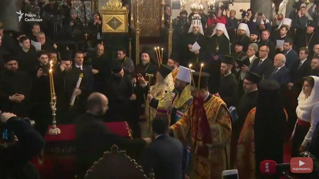 Патриарх Варфоломей подписал Томос об автокефалии ПЦУ