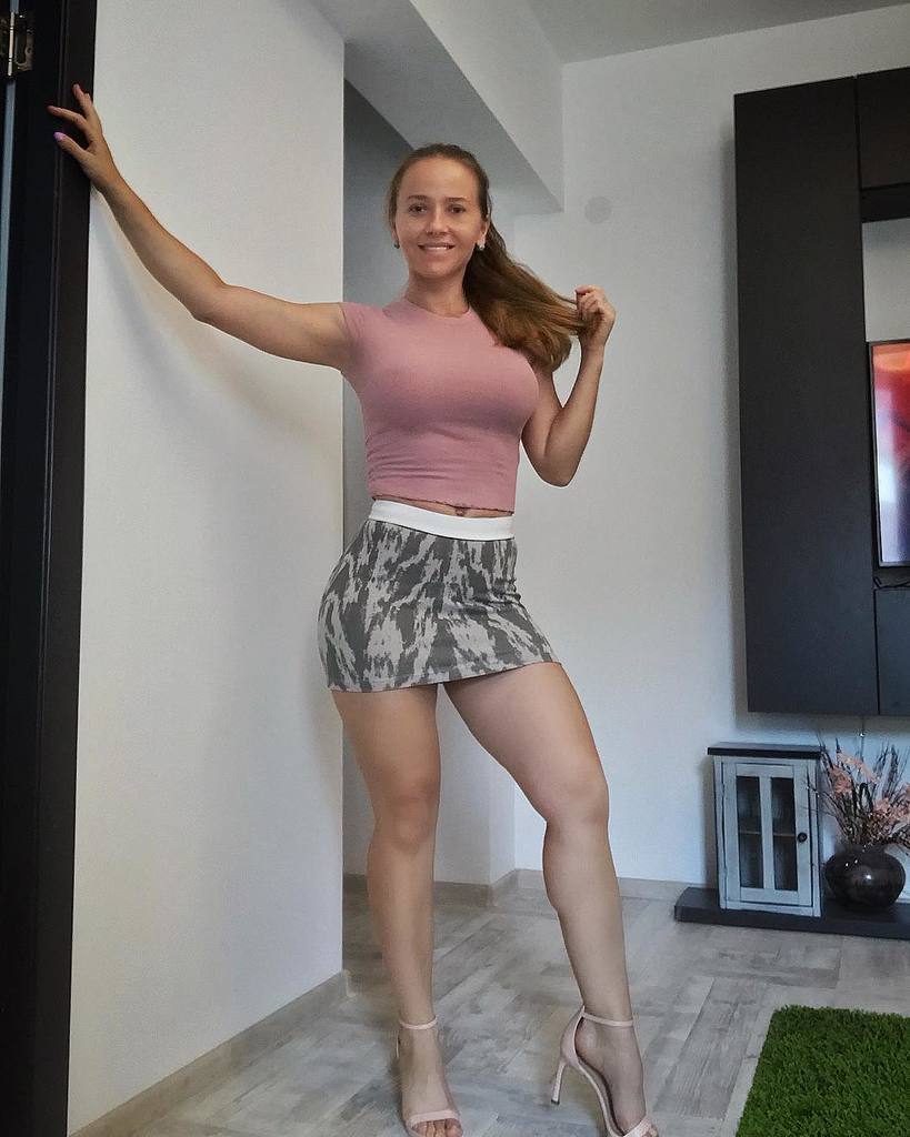 Lucia Omnom