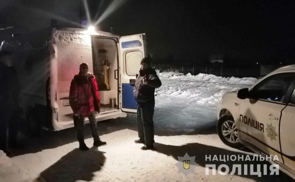 В Запорожской области полицейские экстренно доставили роженицу в больницу