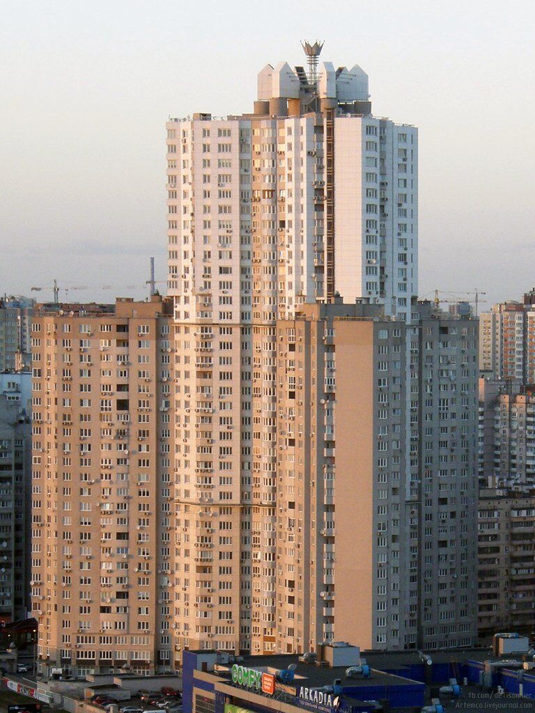 "Житло для мільйонерів": скільки коштують квартири у хмарочосах Києва