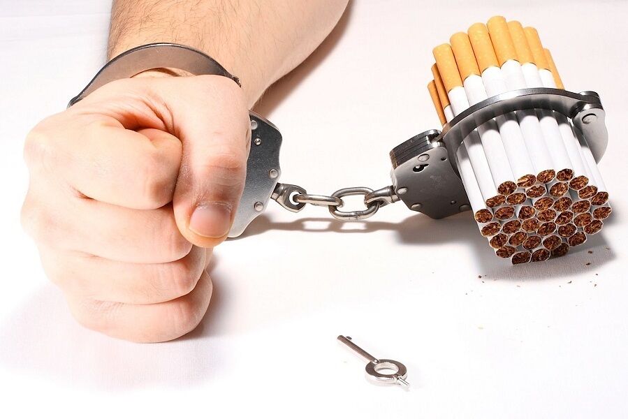 Сигарета или жизнь: каждый делает свой выбор