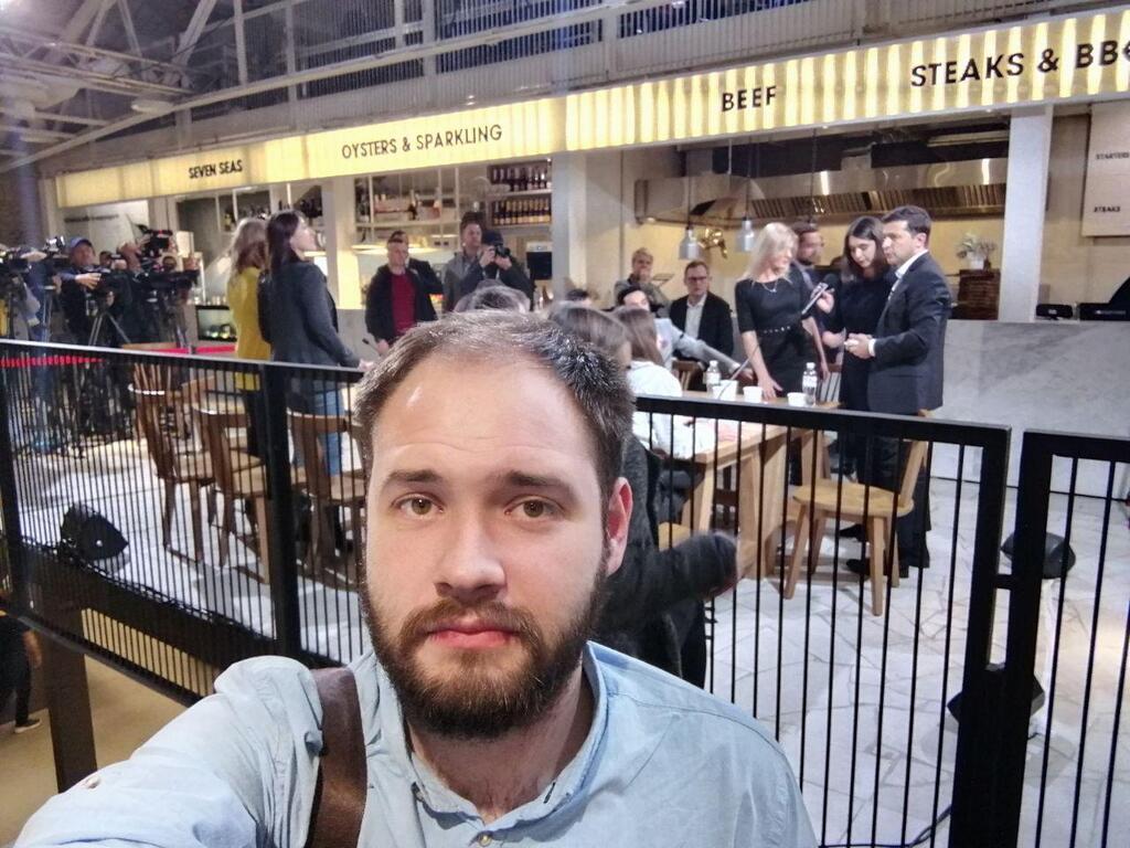 После 14-часового марафона все были уставшими