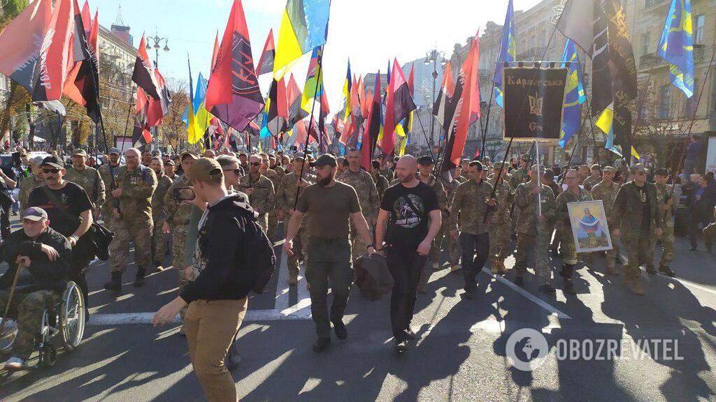 Появились эксклюзивные фото и видео с Марша защитников в Киеве