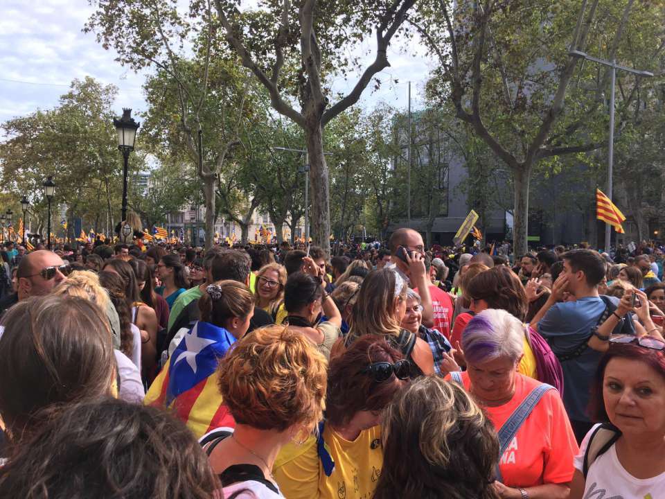 В Барселоне с новой силой разгорелись протесты