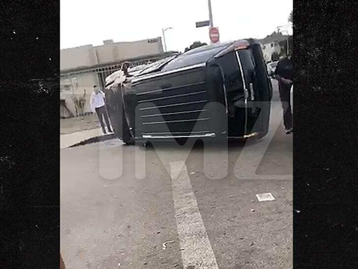 Машина акторки перекинулася