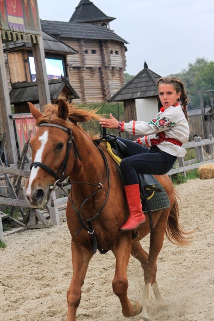 Под Киевом будут соревноваться конные каскадеры