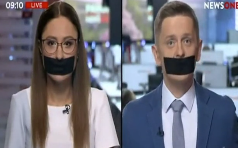 Каналы Медведчука закрыли рты журналистам