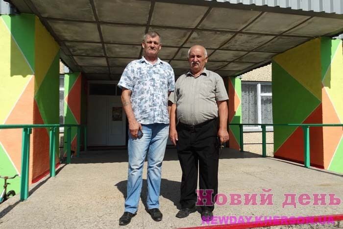 Сільські голови Біляївки та Миролюбівки виступають проти оптимізації місцевих шкіл
