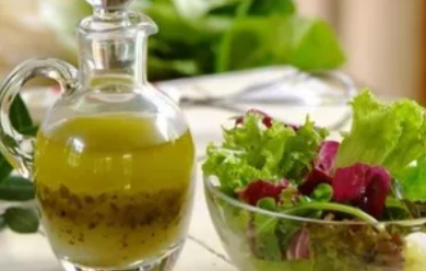 Кращий рецепт кисло-солодкого соусу для салату