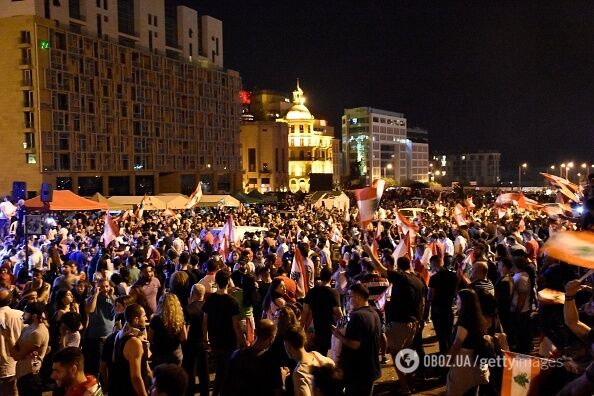 Ливан накрыли милионные протесты
