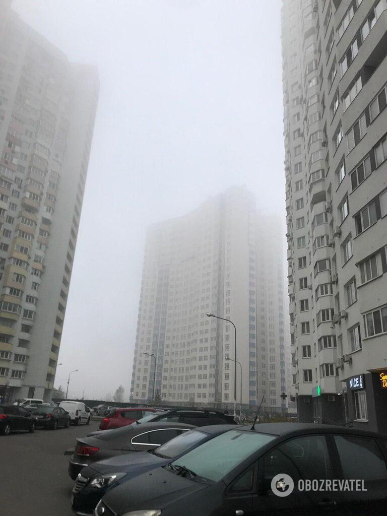 Людям нечем дышать: как Киев "утопает" в едком смоге