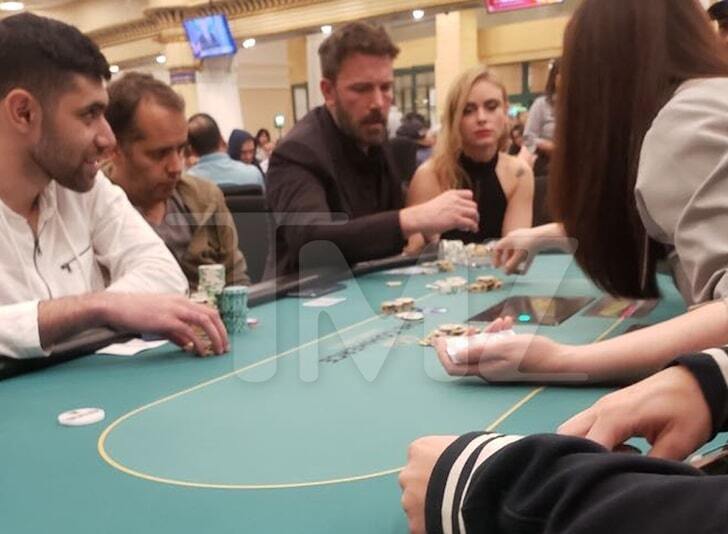 Бен Аффлек грає в казино