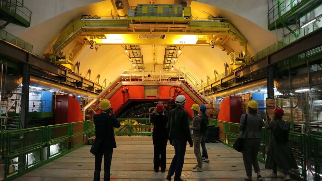 Українка побувала в серці Адронного коллайдера: есклюзивний репортаж