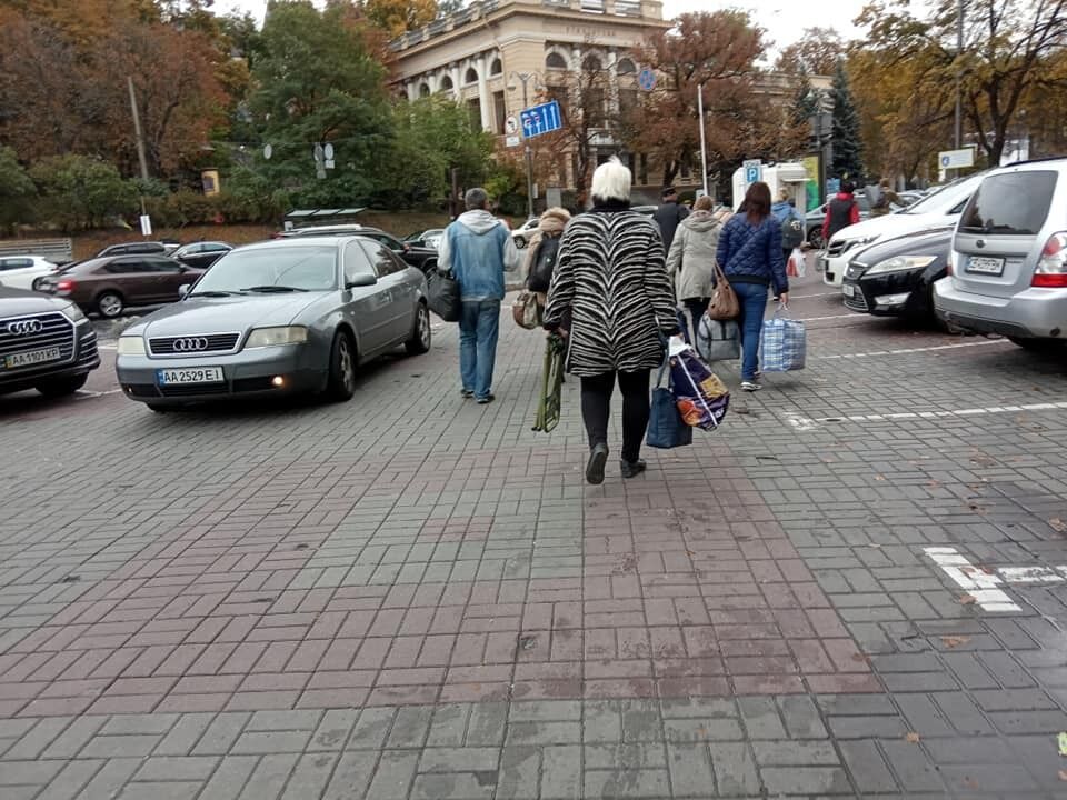 У Києві на Майдані помітили групу осіб