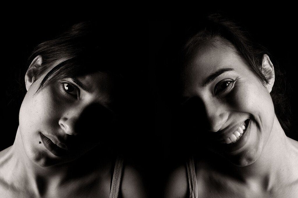 От мании к депрессии: что такое биполярное аффективное расстройство