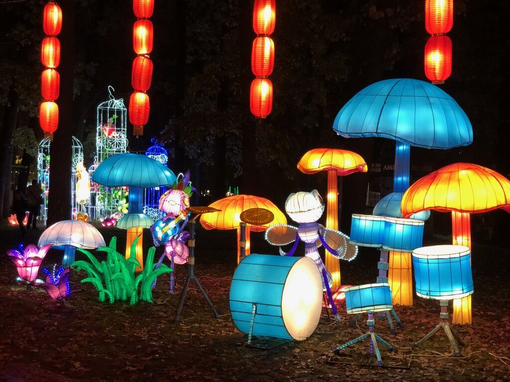 Харьков зажигает огни: что ждет посетителей Фестиваля гигантских китайских фонарей