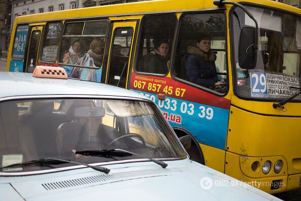 Новый закон коснется и такси, однако на общественный транспорт распространяться не будет