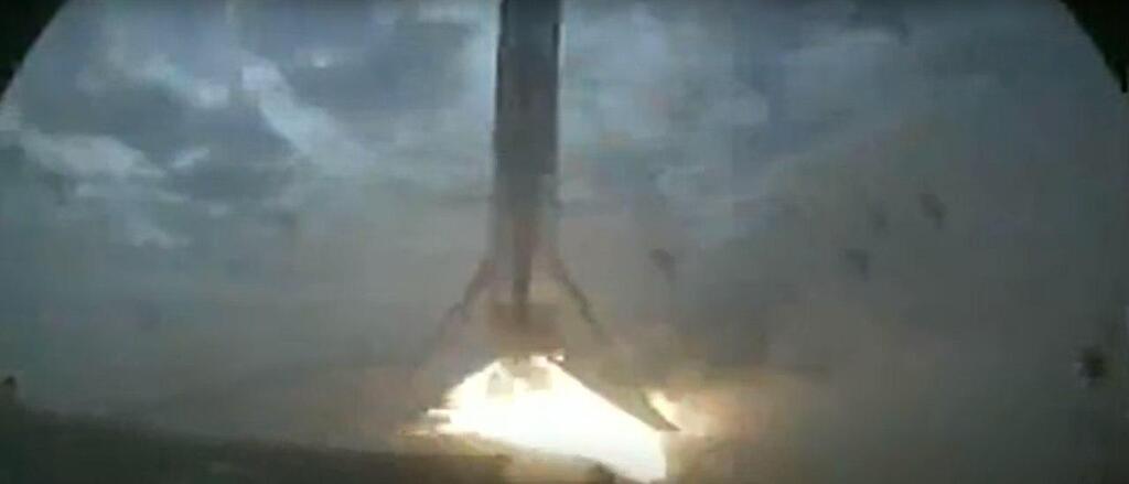 SpaceX запустила на орбиту Falcon 9