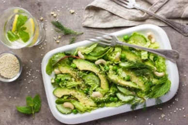 Рецепт неймовірно смачного і корисного салату з пекінською капустою