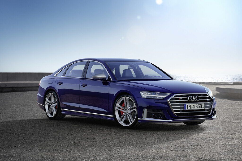 Audi S8