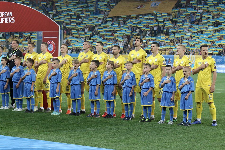 Сборная Украины на одном из матчей во Львове