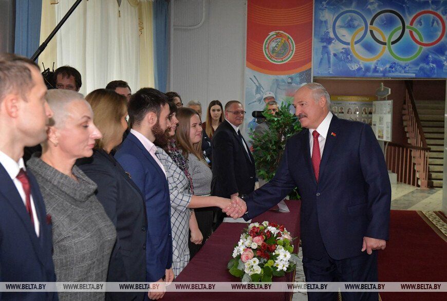 Лукашенко на виборах