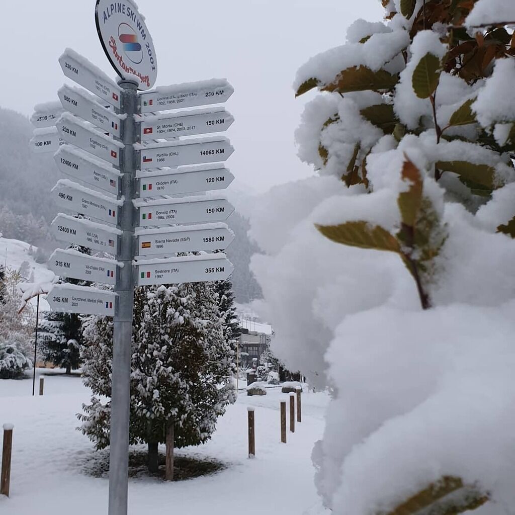 Європу накрив смертельний снігопад