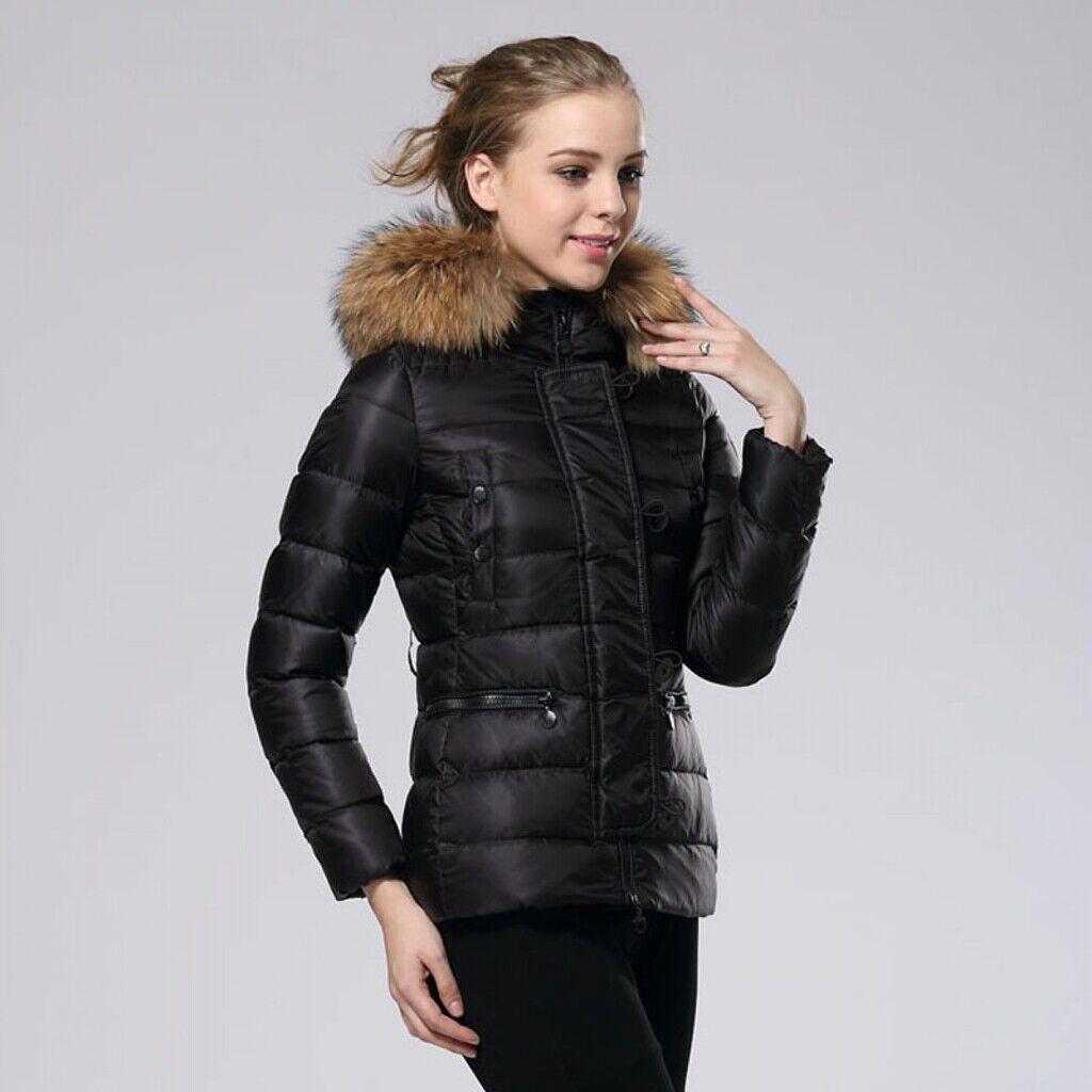 Короткі пуховики залишилися в минулому